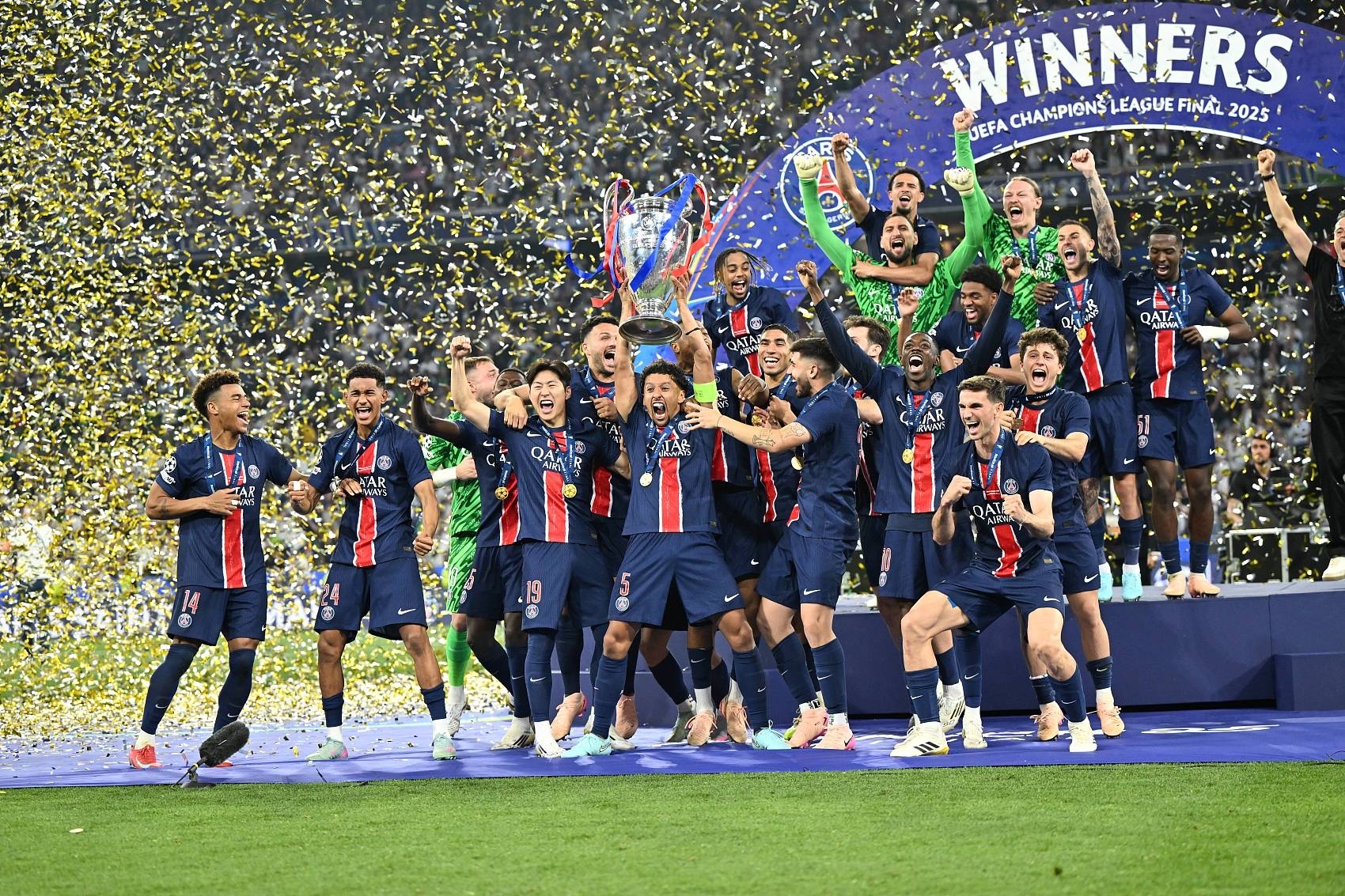 爱博体育-巴黎圣日耳曼客场告捷，继续领跑积分榜的简单介绍